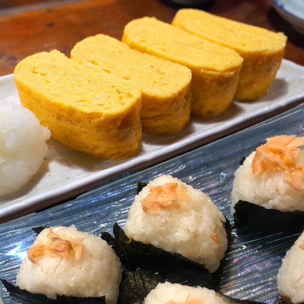 Petite faim Tamagoyaki & Onigiri